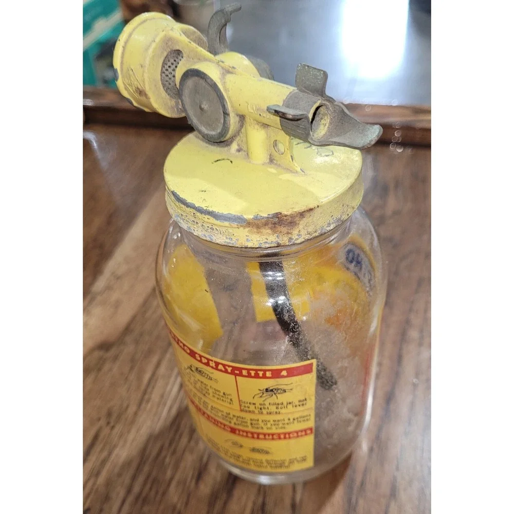 Vtg ORTHO SPRAY-ETTE 2 Duraglas Glass Insect Hose Spray Bottle Yellow Metal Top